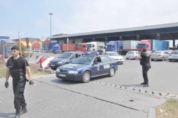 Libanezii evazionişti din port au zeci de mii de hectare de teren şi ferme de animale în Constanţa